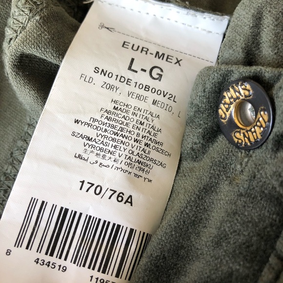 Naelle Mini Skirt - Picture 6 of 8